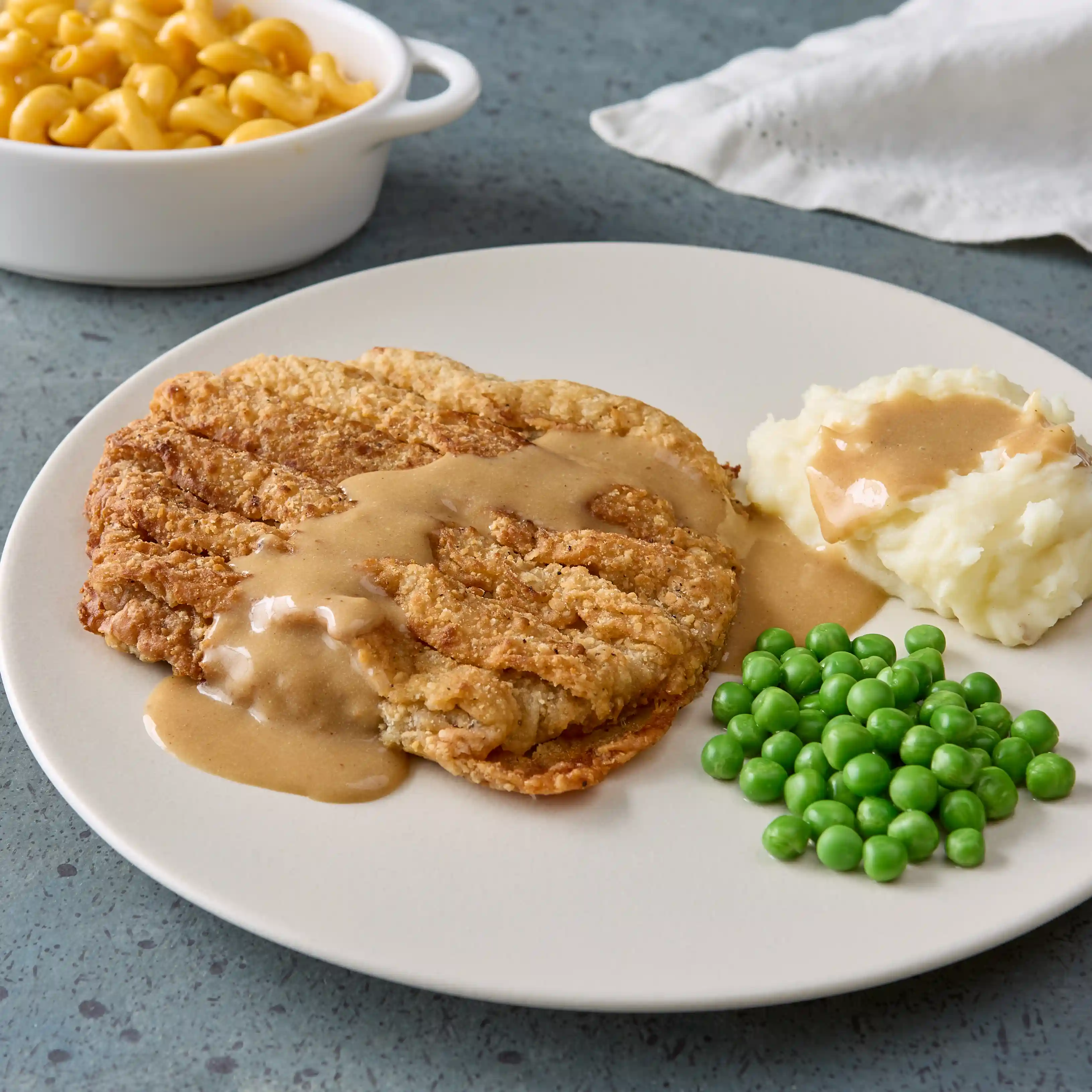 AdvancePierre™ Red Label Raw Breaded Naturally Shaped Western Style Beef Patty Fritters_image_01