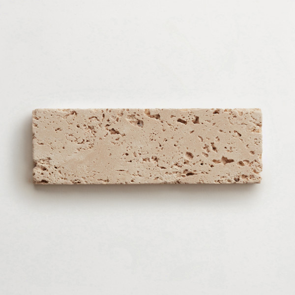 lapidary: girata | baguette | beige travertine | tumbled 