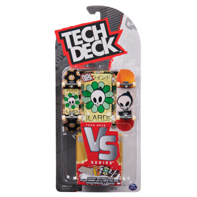 Tech Deck, Blind Skateboards Versus Series, Collectible Fingerboard 2-Pack and Obstacle Set, Kids Toy for Ages 6 and up