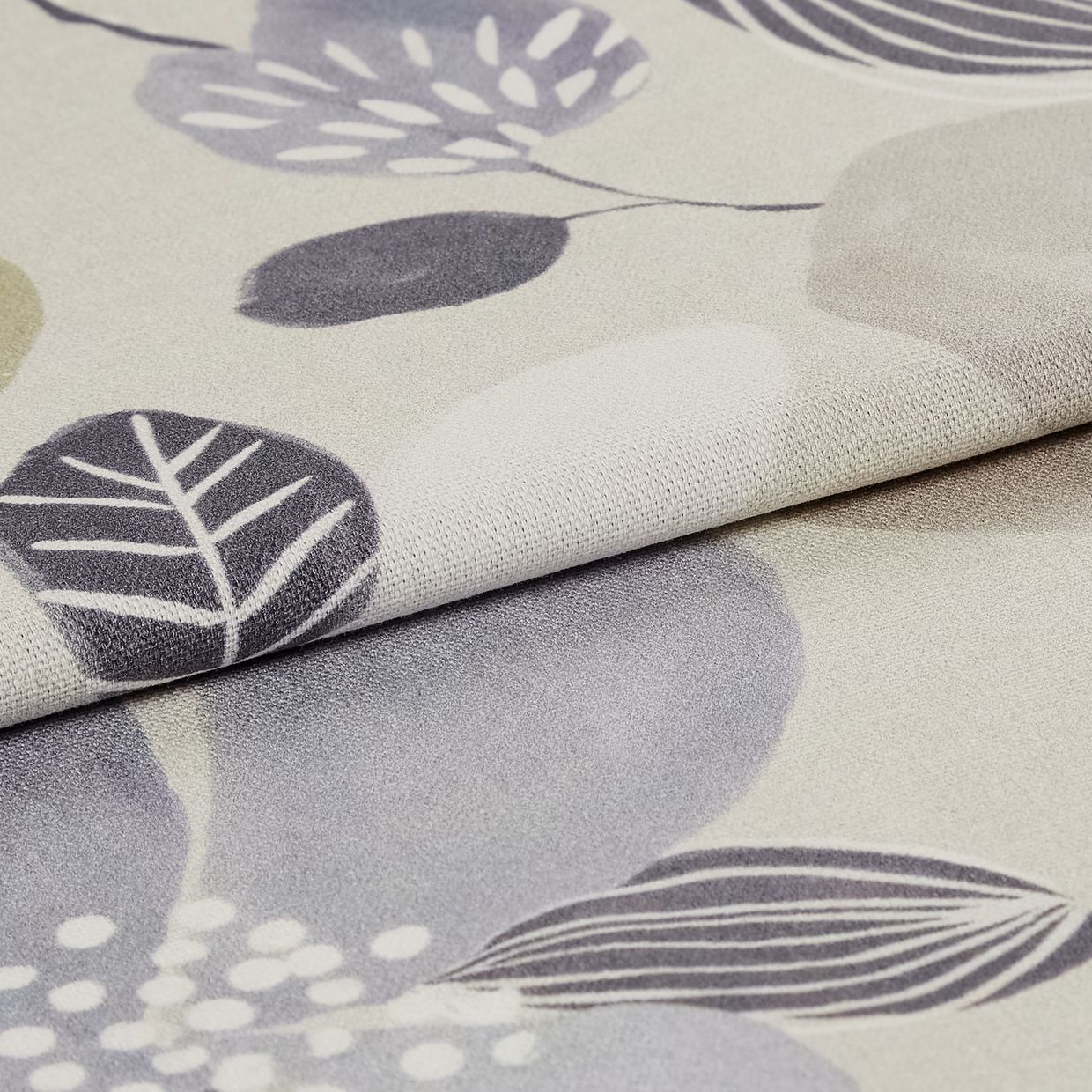 Iver Clay Curtain