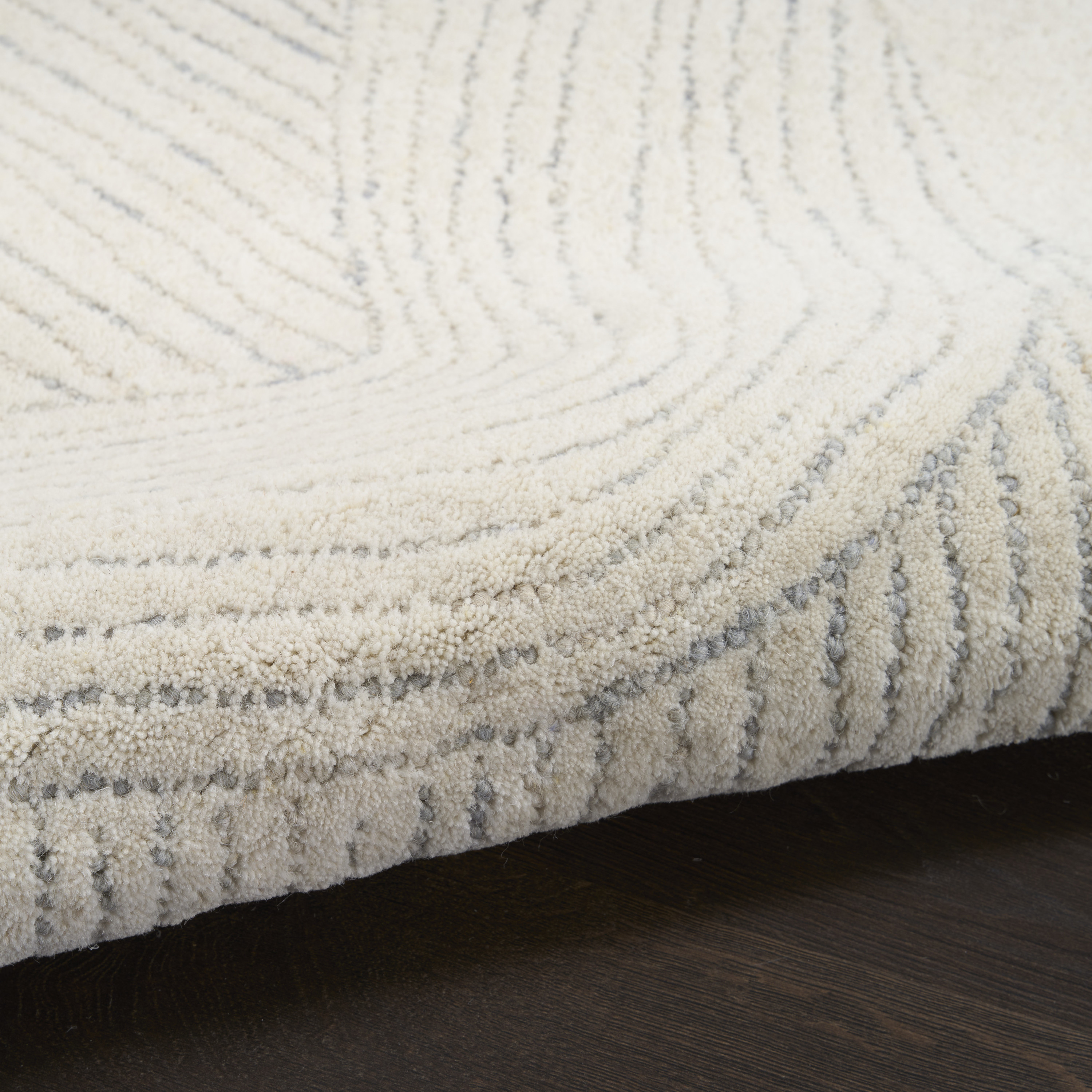 DKNY Pure Patterns 3'9" x 5'9" Ivory Grey Modern Indoor Rug