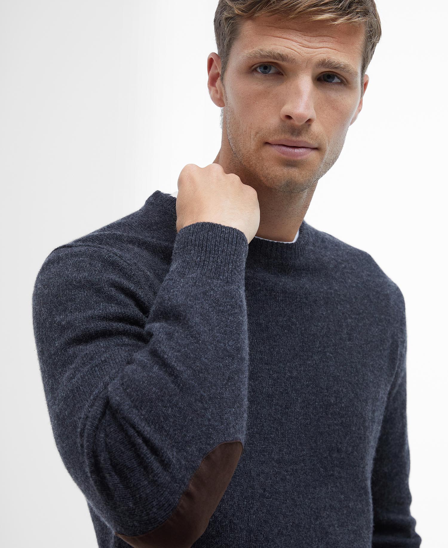 Pullover Essential image number 3