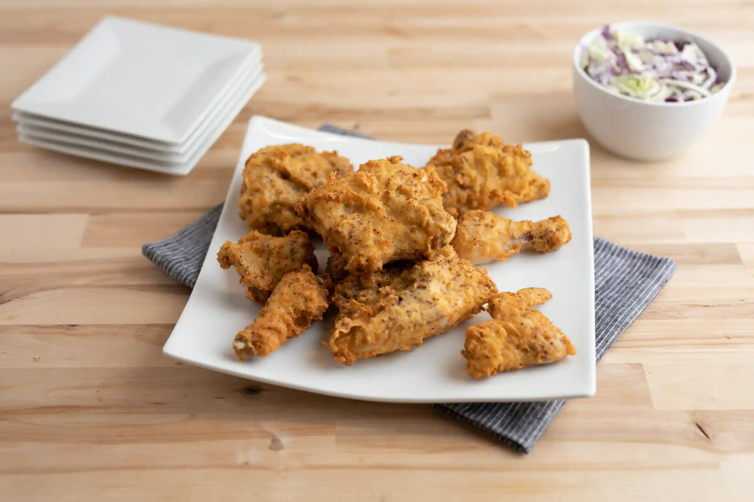 Tyson® Uncooked Breaded 8 Piece Cut Chicken https://images.salsify.com/image/upload/s--UlmKoCof--/q_25/rkbacqb6n3n3sankn8uz.webp