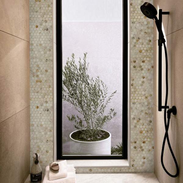 clé calacatta viola | penny round mosaic sheet 