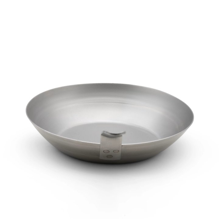 9 ⅜-inch carbon steel fry pan