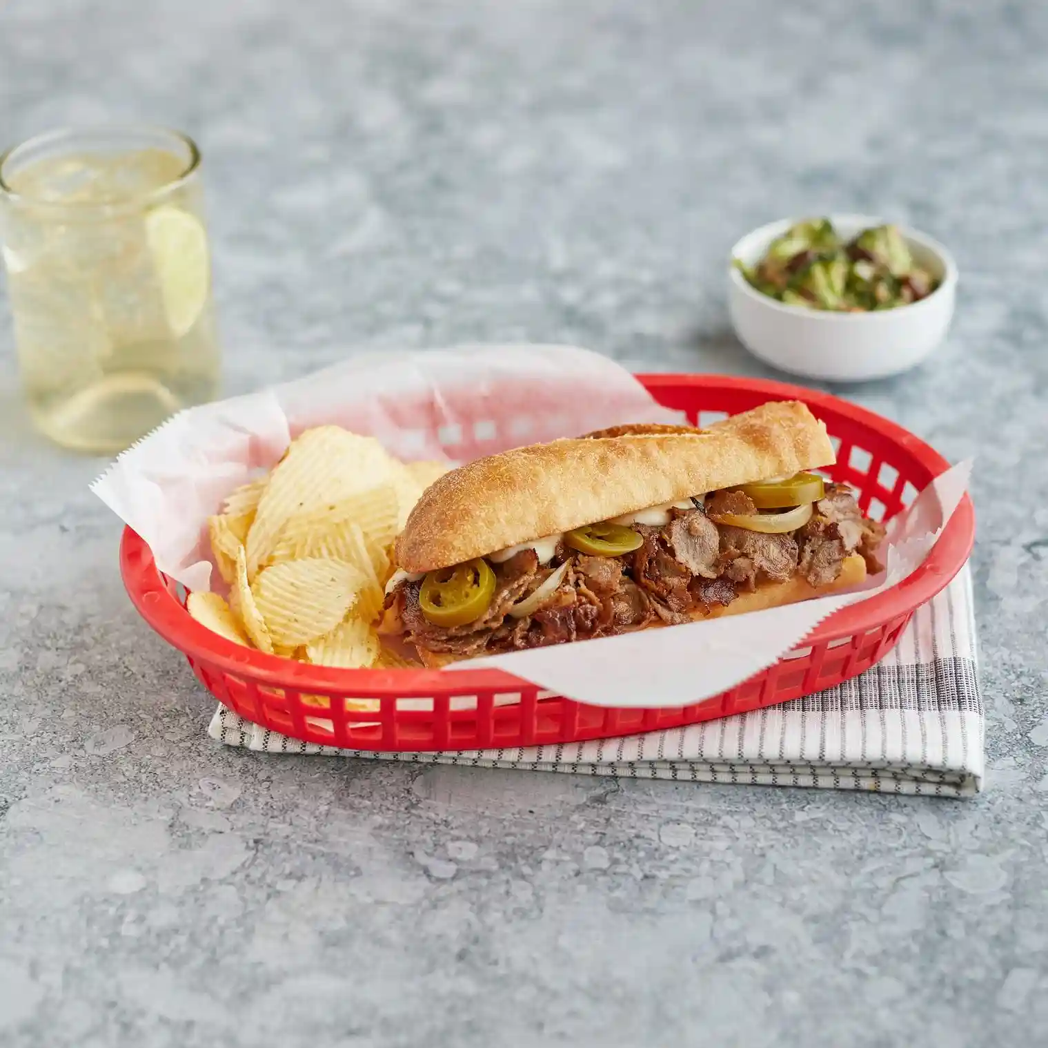 Ben Franklin Beef Sandwich Slices https://images.salsify.com/image/upload/s--3UJyXtFH--/q_25/bmry4fjb7gizrhhqhc98.webp