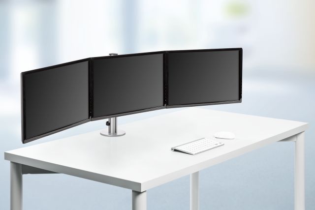 Novus TSS Trio Telescope is designed for easy alignment of three monitors for comfortable side-by-side viewing.