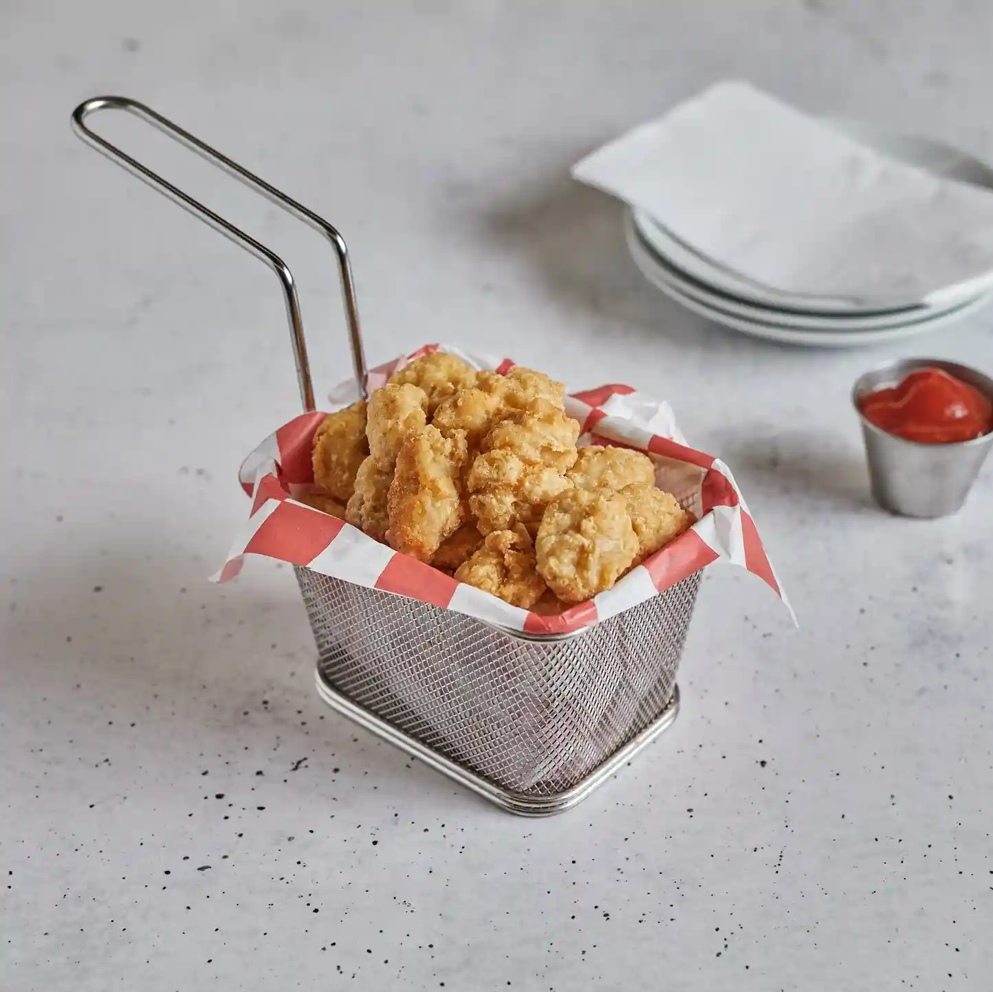 Tyson® Uncooked Battered Chicken Pieces https://images.salsify.com/image/upload/s--wZGM-pSp--/q_25/czmo9eea5vuw1obvaywe.webp