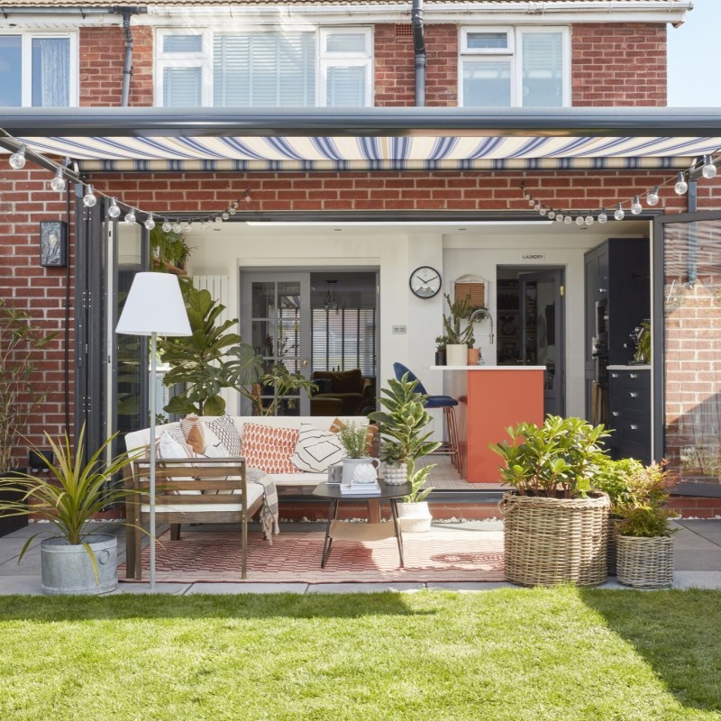 Rome Blue Awning