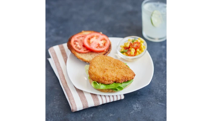 Tyson® Fully Cooked Whole Grain Breaded Golden Crispy MWWM Chicken Breast Filets, CN, 3.75 oz._image_1