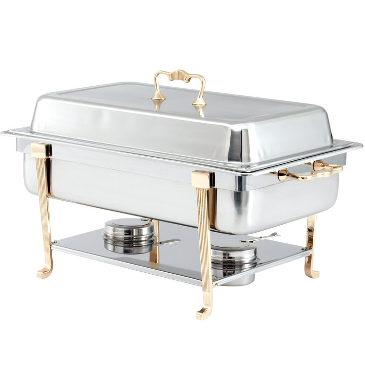 9-quart full-size chafer in mirror finish and classic brass trim with food pan, water pan, dome cover and fuel holder