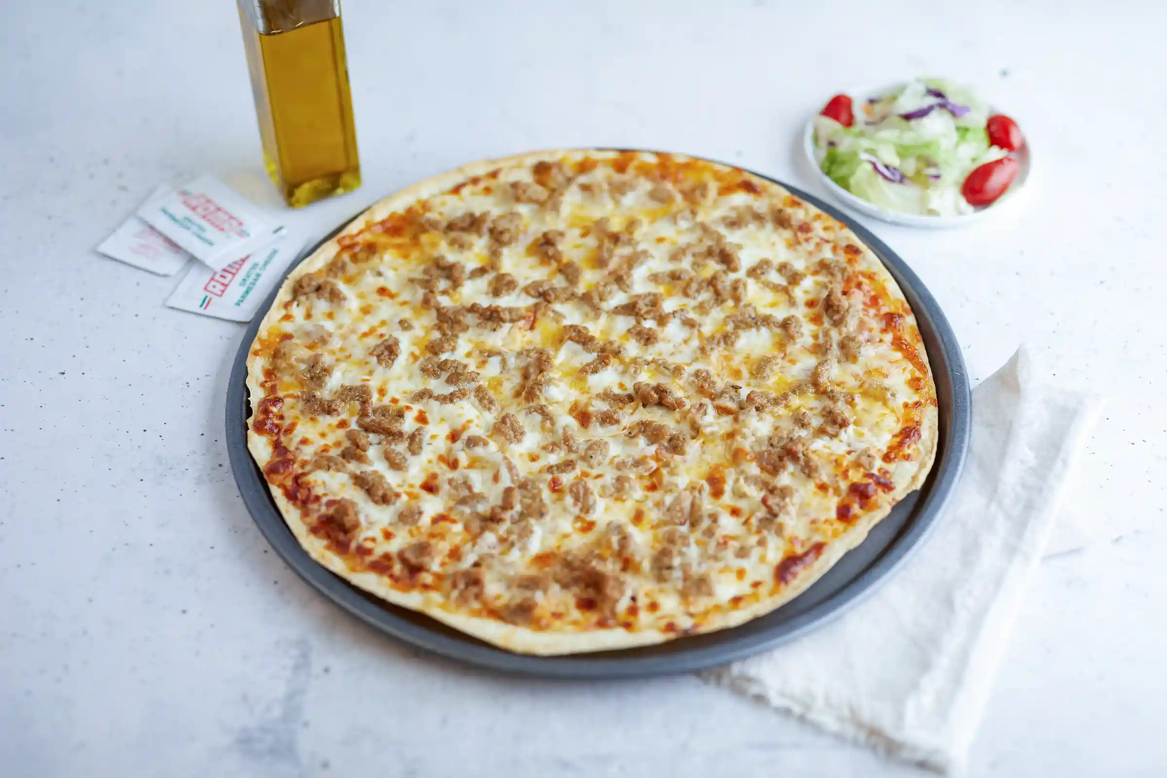 Hillshire Farm® Cooked Italian Style Pork Pizza Topping (Regular Chunk)https://images.salsify.com/image/upload/s--8iIpZ3wd--/q_25/b3sq5iho456dazacjyyf.webp