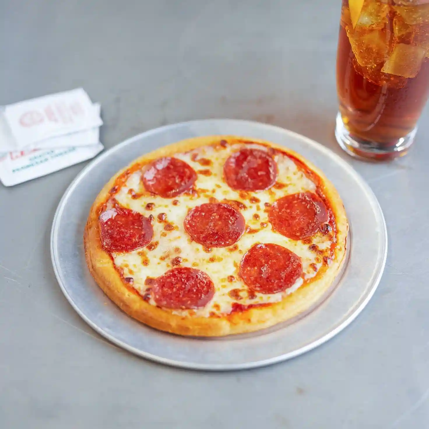 Hillshire Farm® Sliced Pepperoni, 14 oz. https://images.salsify.com/image/upload/s--QOpUogam--/q_25/em393pavlgajcivcpbjb.webp