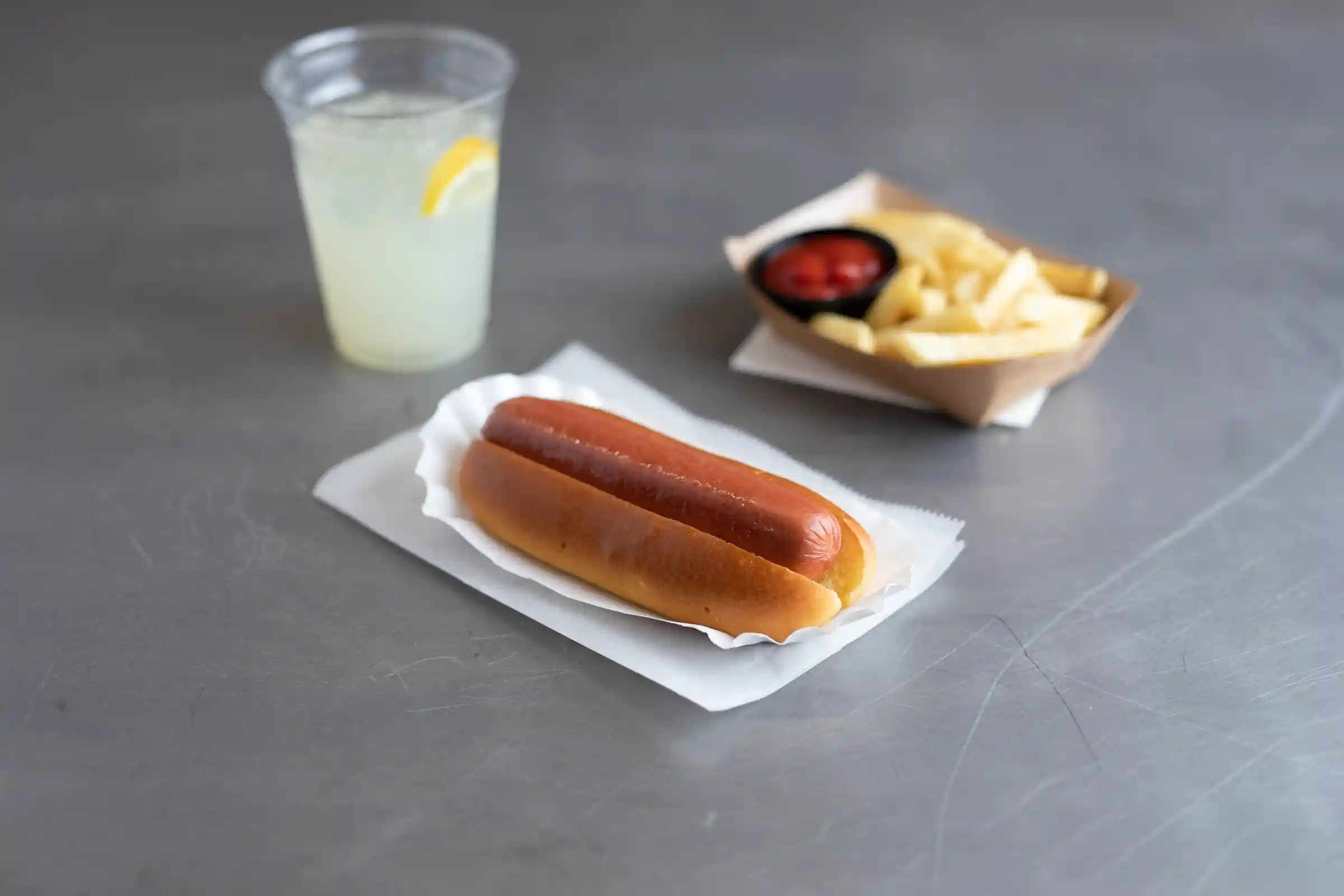 Ball Park® Beef Hot Dogs, 8:1, 6” https://images.salsify.com/image/upload/s--wJO1LRlP--/q_25/vfjxhkkc5txiqxmknpke.webp