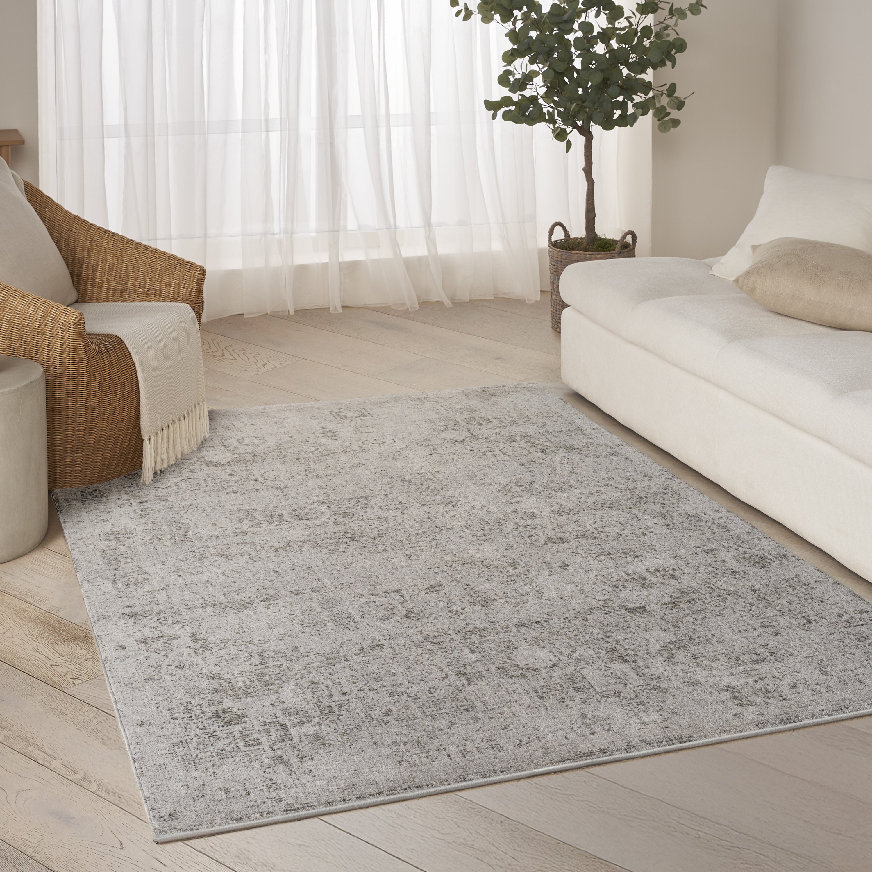 DKNY Pure Shades 5'3" x 7'8" Grey Vintage Indoor Rug