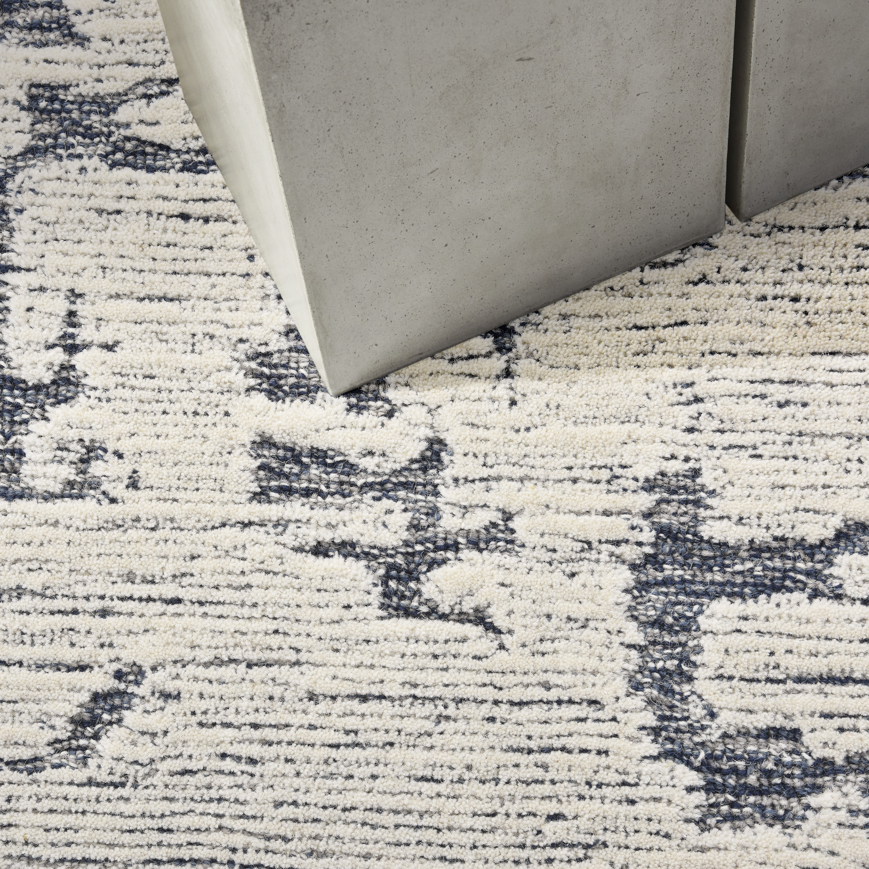 Calvin Klein CK009 Sculptural 5'3" x 7'3" Blue Modern Indoor Rug