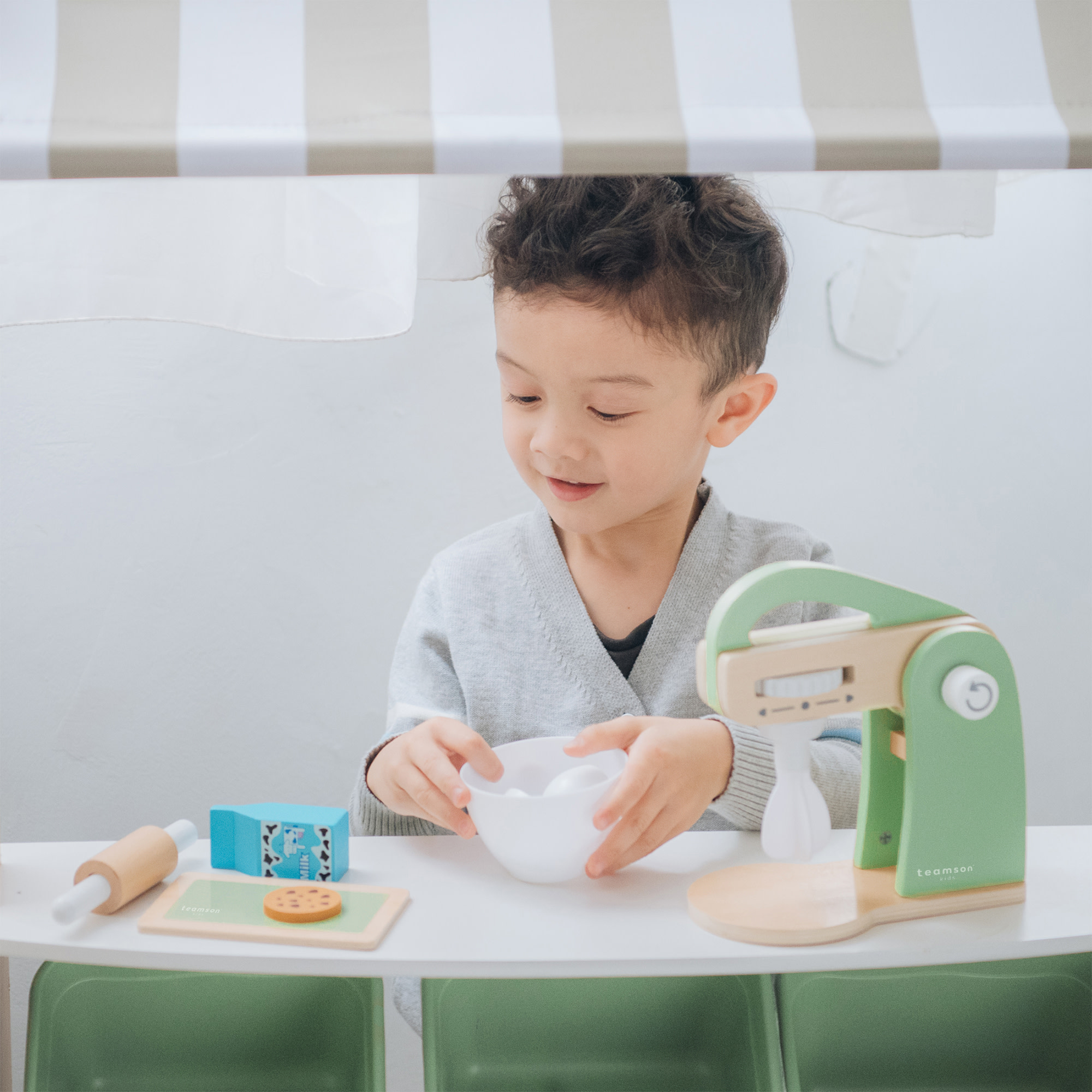 Teamson Kinder Holz Lebensmittel Mixer Spielzeug Set mit 10-teilig, vorgeben zu spielen Küche - Bild 8 von 10