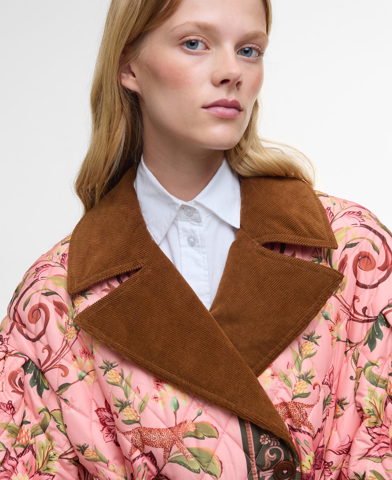 Barbour FARM Rio Cami Quilted Jacket image number 4