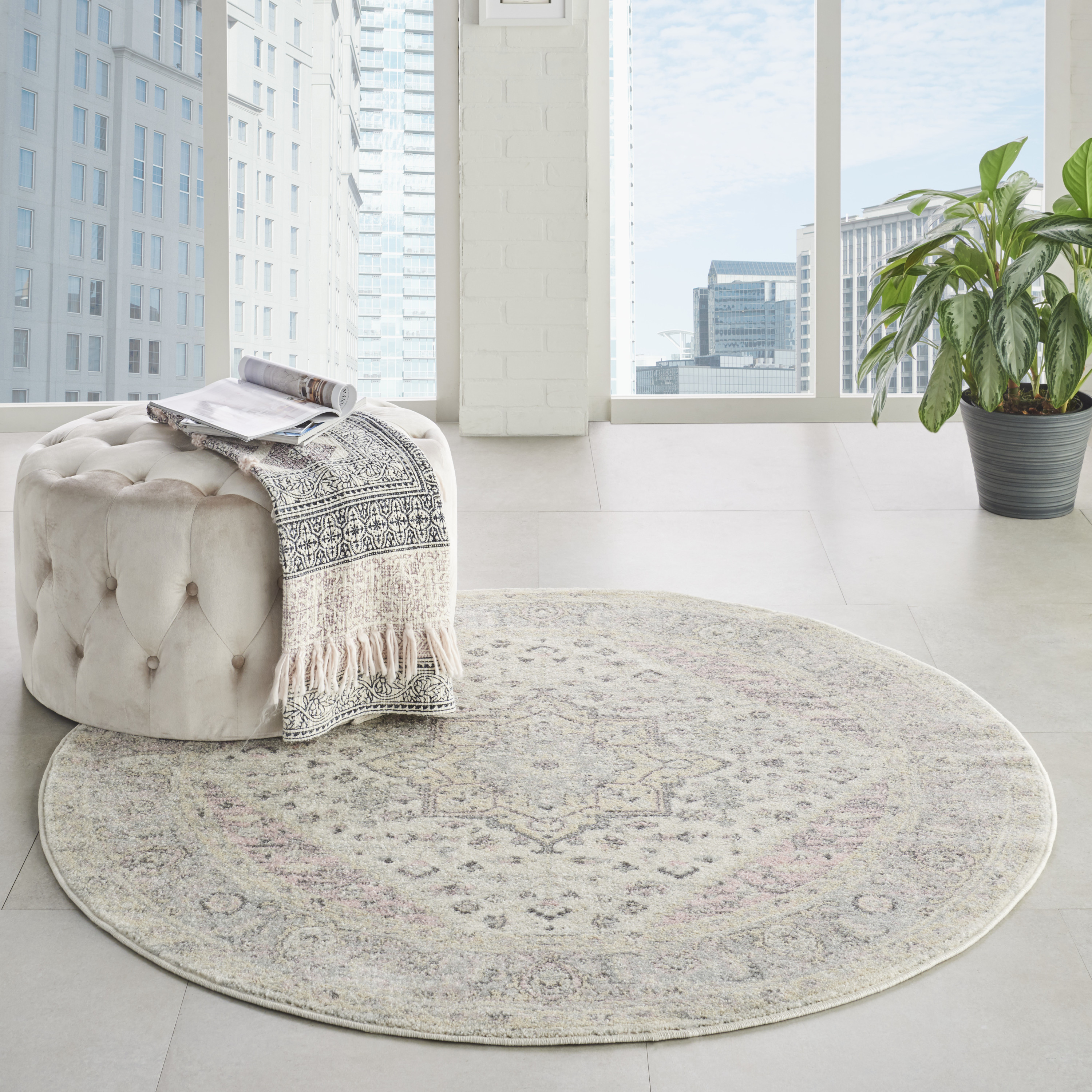 Nourison Tranquil 5'3" x Round Ivory Pink Vintage Indoor Rug