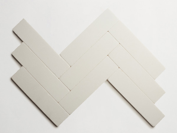 lapidary: girata | blade | thassos | tumbled 