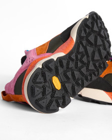 Barbour x Flower Mountain Back Country Uni Trainers Pink Khaki