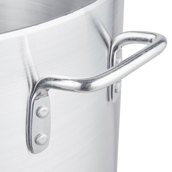 40-quart Arkadia™ aluminum stockpot in natural finish