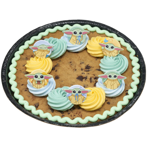 STAR WARS™ The Mandalorian Small But Mighty Cupcake Rings