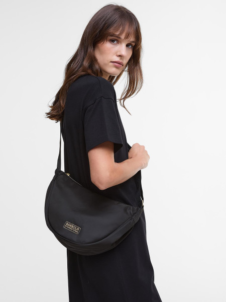 Qualify Sling Bag Qualify Sling Bag