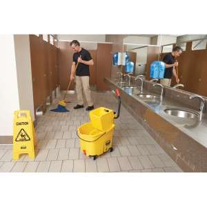 Rubbermaid Commercial, WaveBrake, 35qt, Mop Bucket w/ Sidepress Wringer and Drain, Yellow