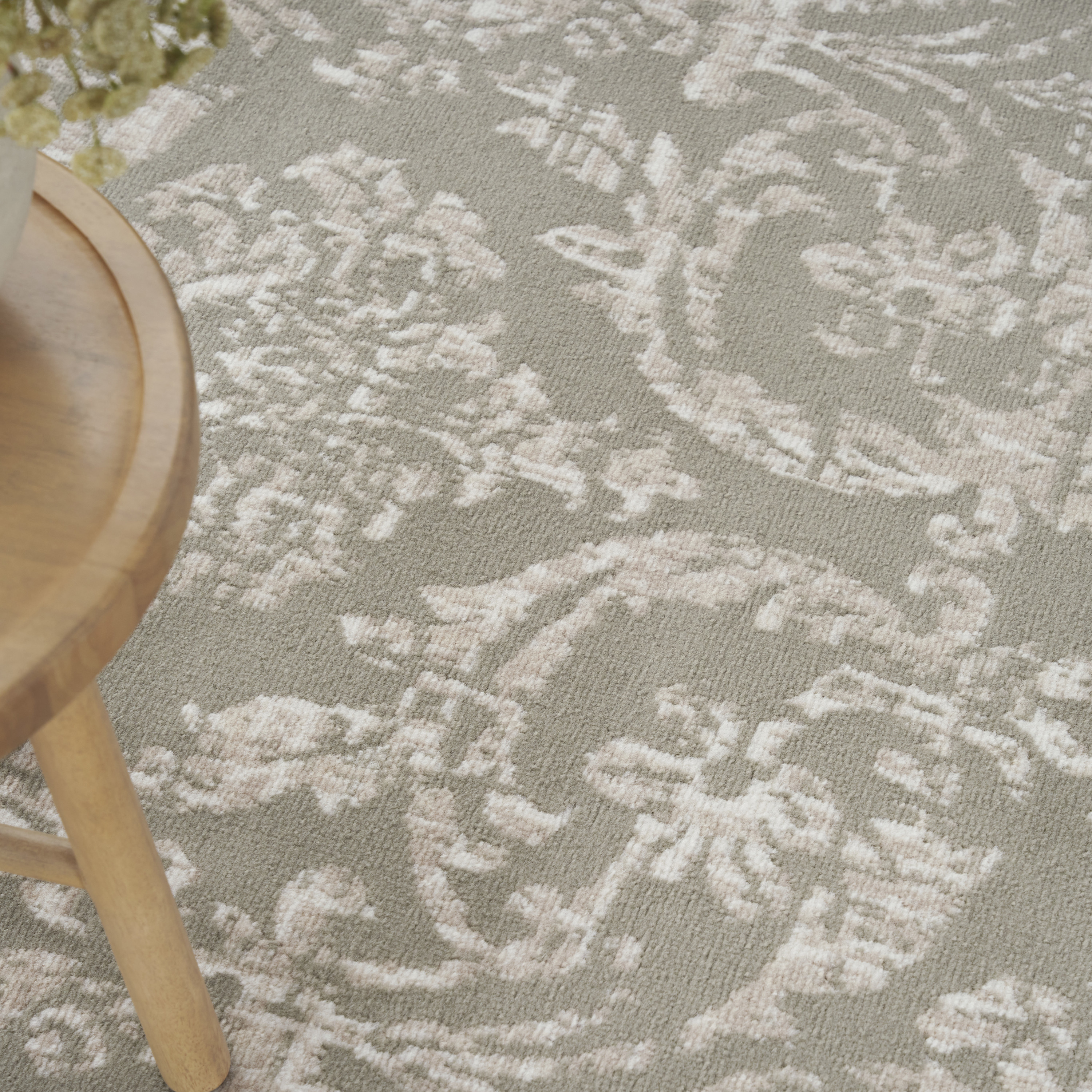 Nourison Jubilant 5'3" x 7'3" Olive Vintage Indoor Rug