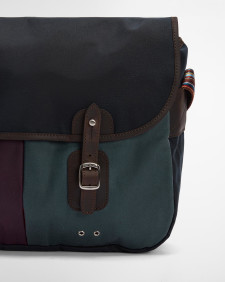Paul Smith loves Barbour Wax Tarras Bag Night Sky