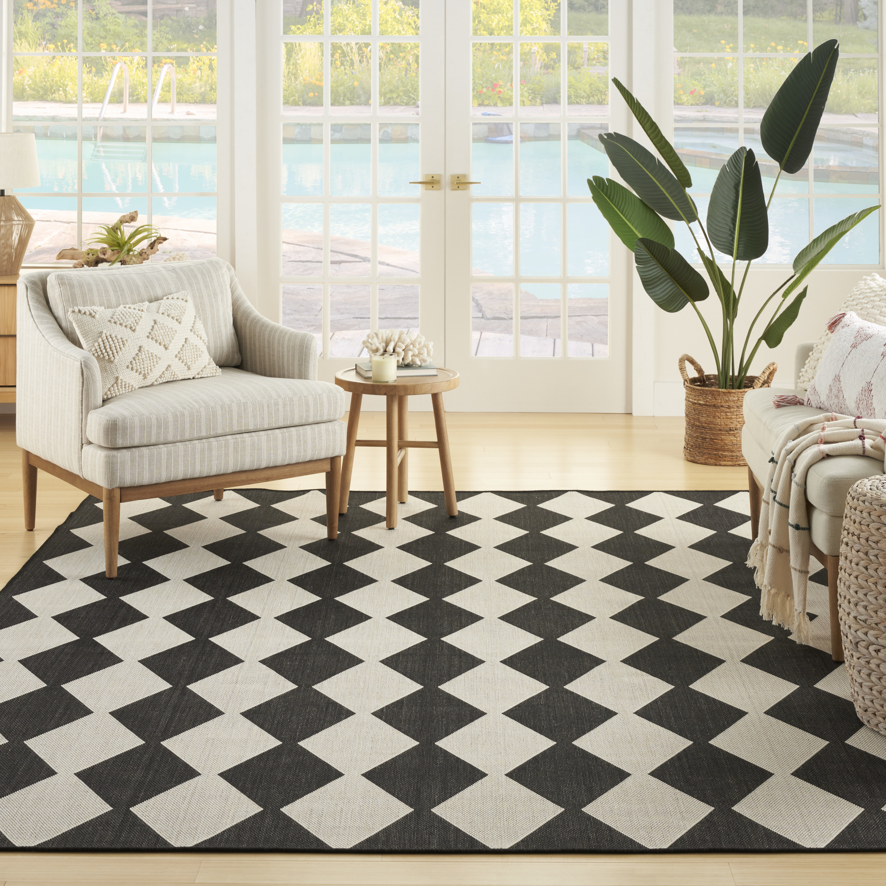 Nourison Positano 8' x 10' Black Modern Rug