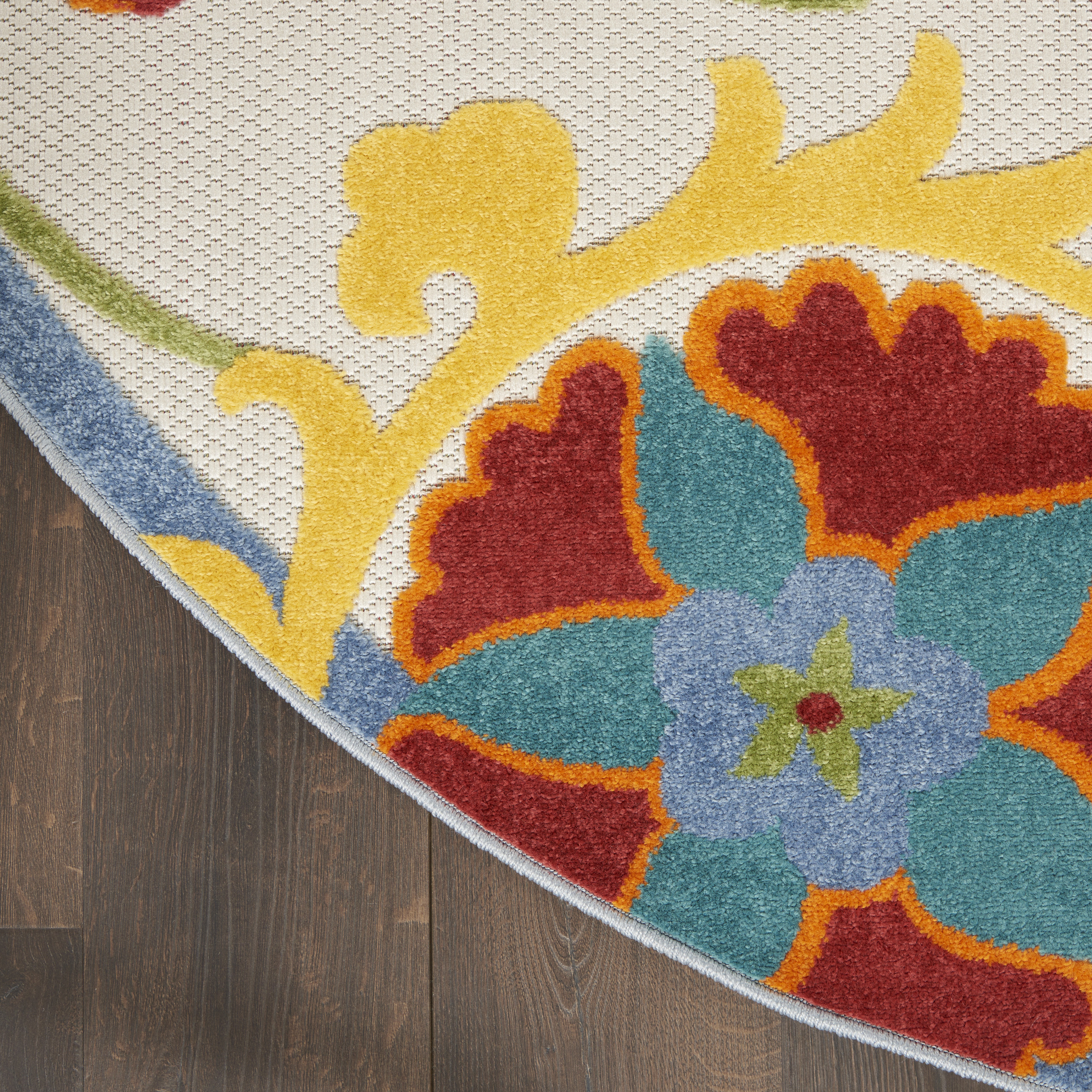 Nourison Aloha 4' x Round Ivory Multicolor Farmhouse Rug