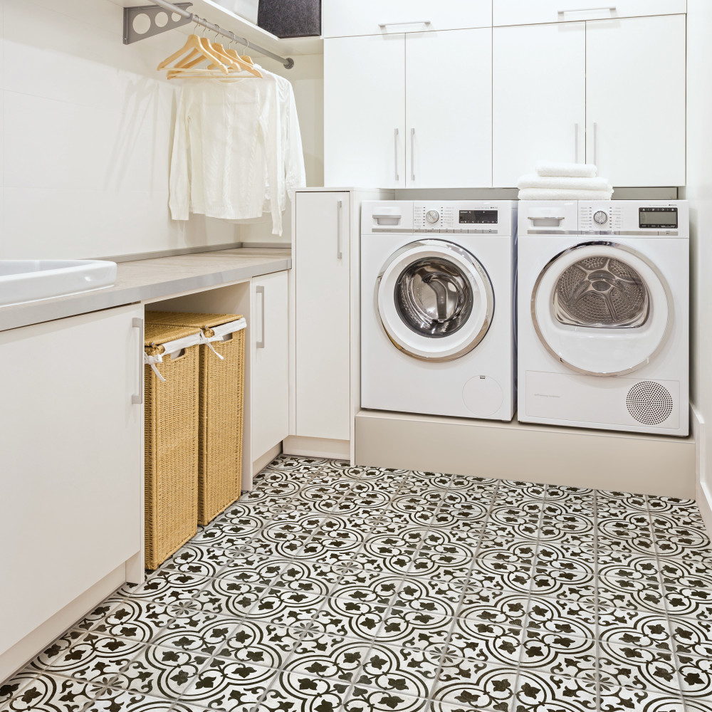 Kings Ornate Nero 17-5/8 in. x 17-5/8 in. Ceramic Floor and Wall Tile