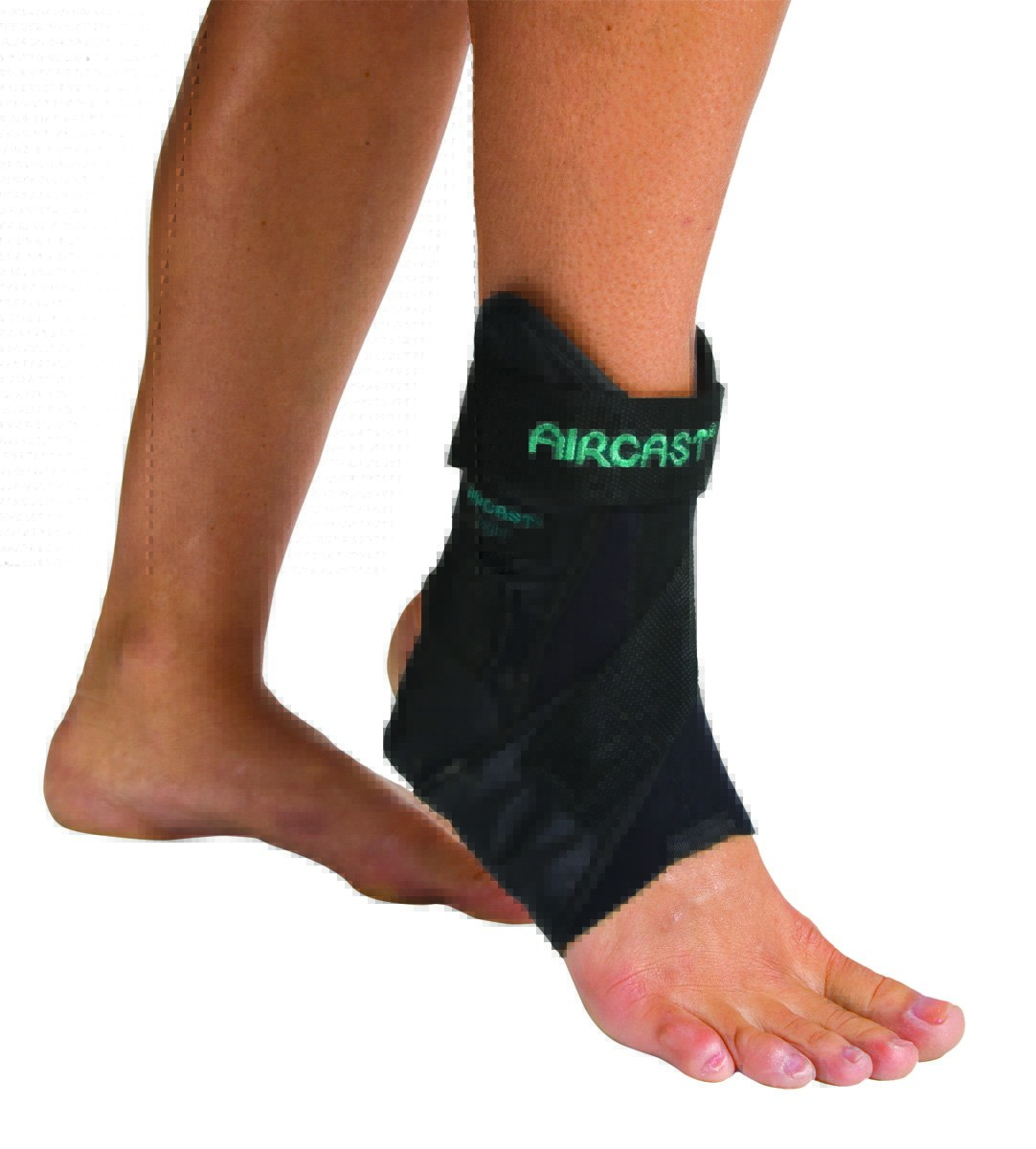 Aircast Airsport Left Ankle Support, Small MK 414465