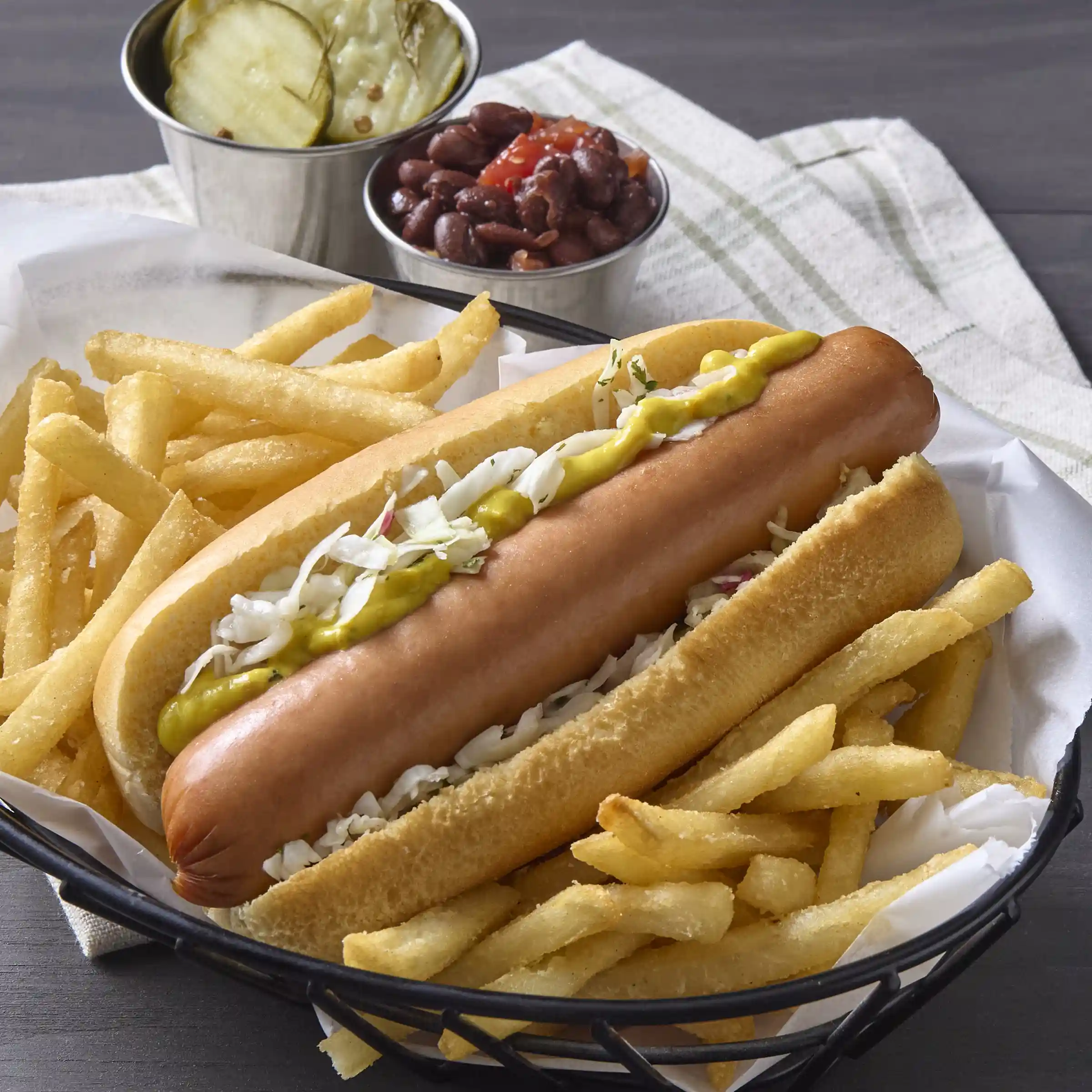 Hillshire Farm® Fully Cooked Skinless Polish Sausage Links, 5:1 https://images.salsify.com/image/upload/s--w6EKE8Xs--/q_25/stberhk8g2sdwqwi4ixn.webp