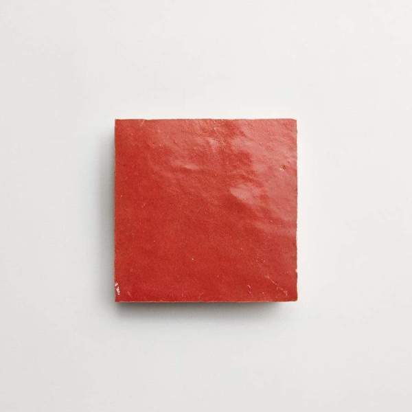 clé zellige | petite | gloss | palace red | sample 