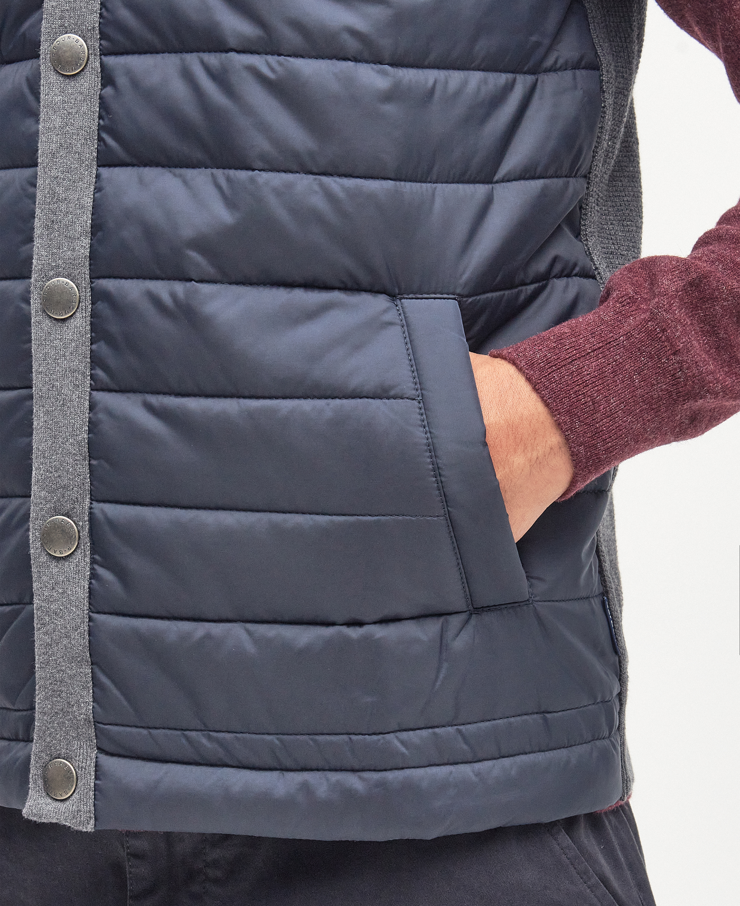 Essential Gilet image number 4