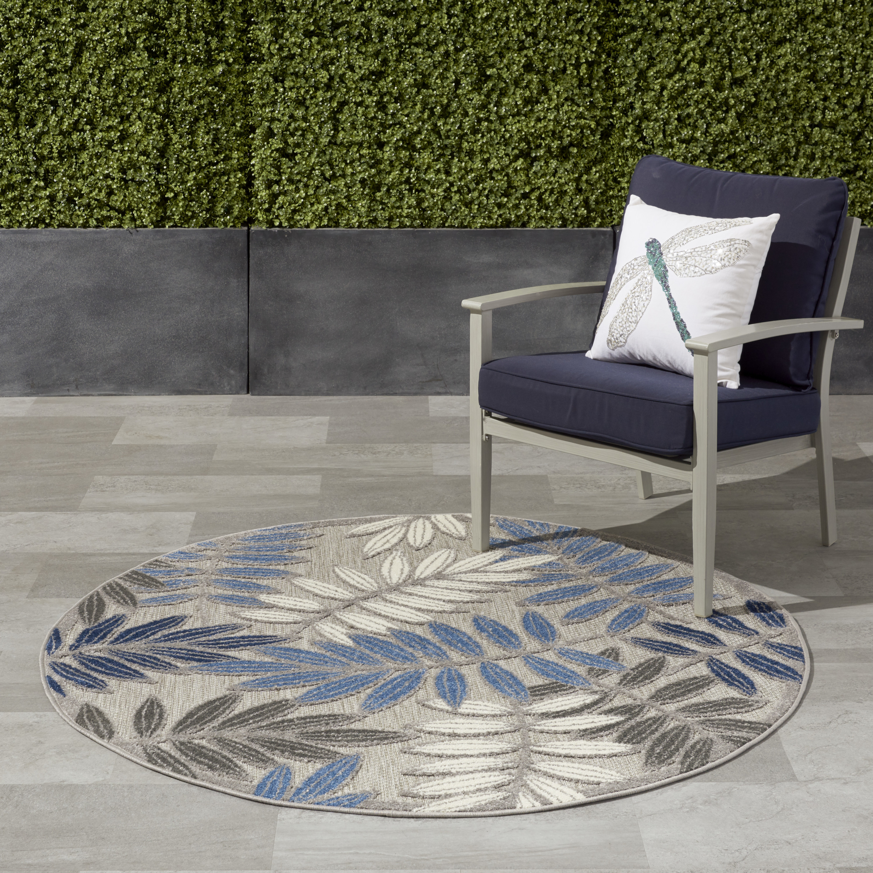 Nourison Aloha 4' x Round Grey Blue Tropical Rug