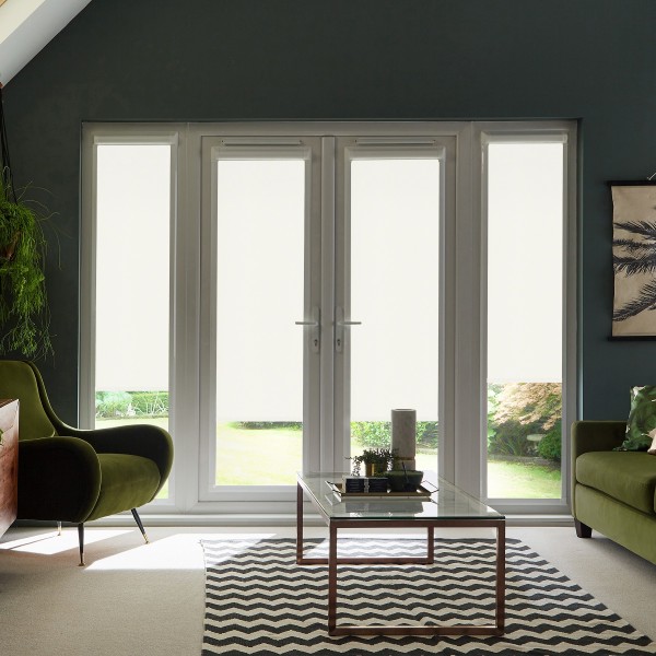 Wilding White Roller Blind