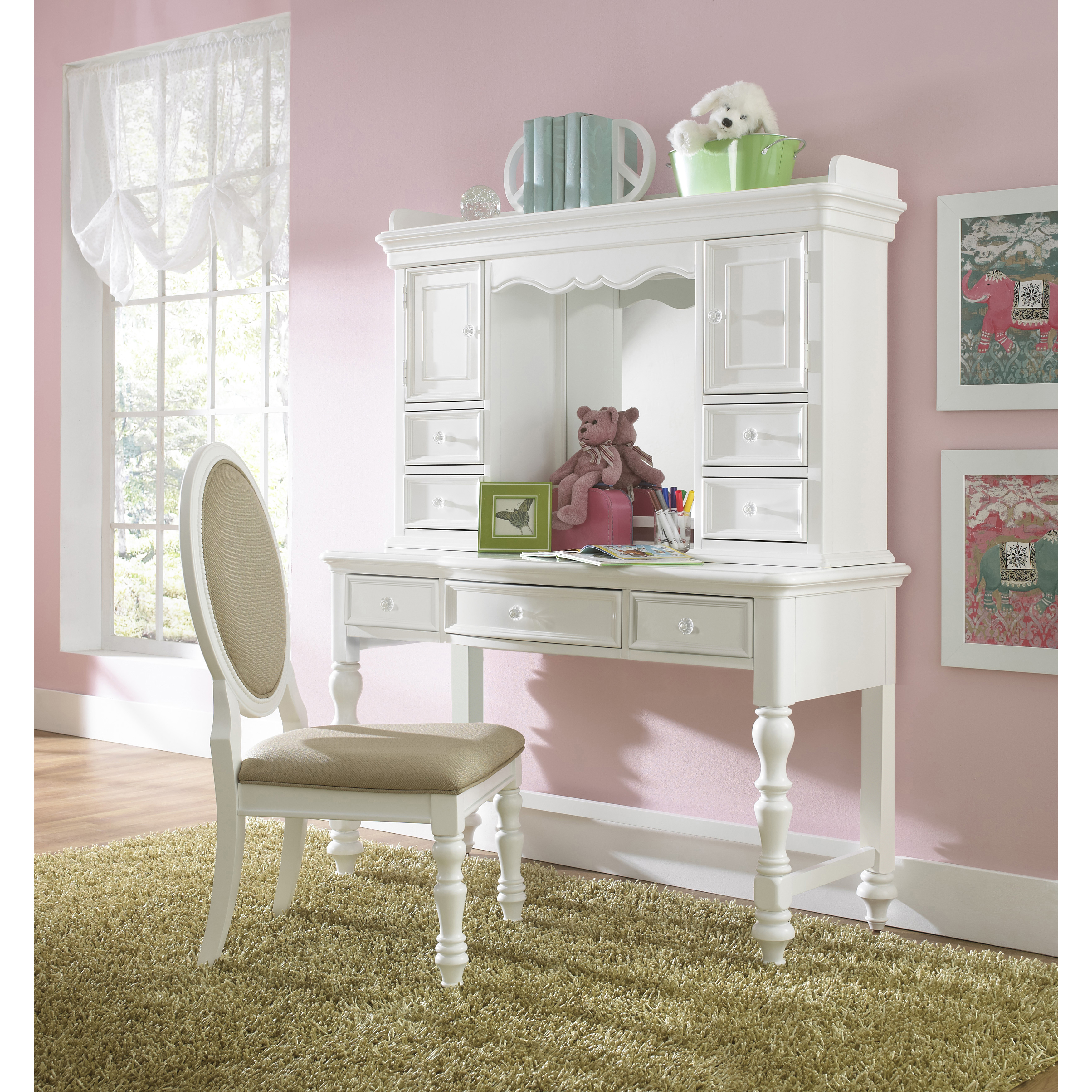 Feminine Style Samuel Lawrence Home Ava Sweetheart Collection Desk
