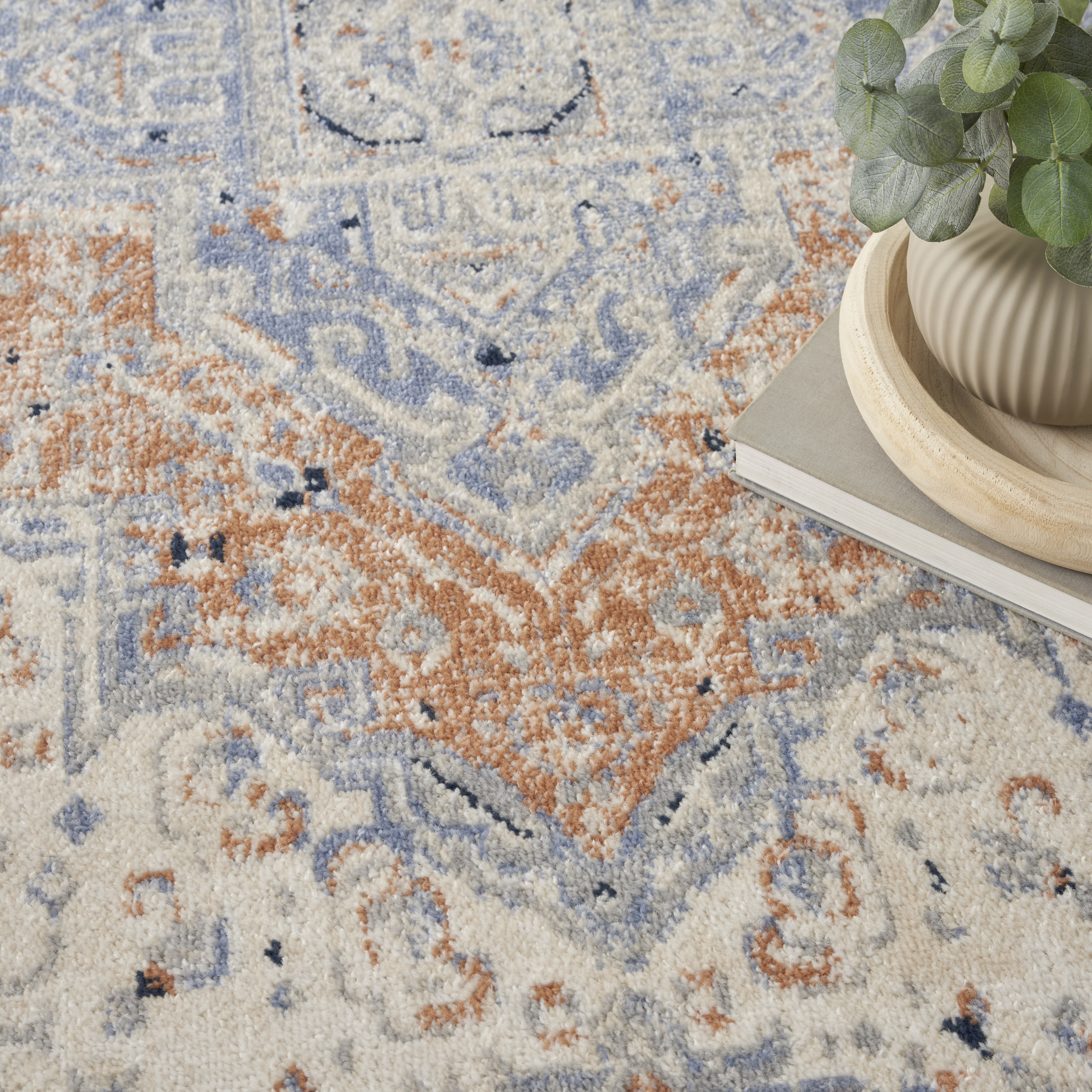 Nourison Nourison Essentials Persian 4' x 6' Beige Blue Vintage Rug