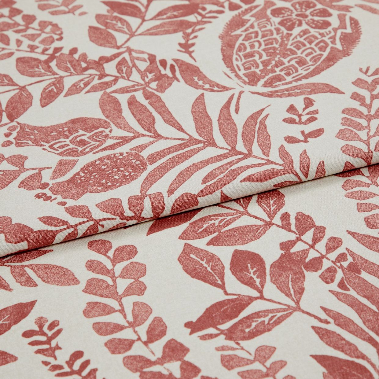 Morris Beet Curtain