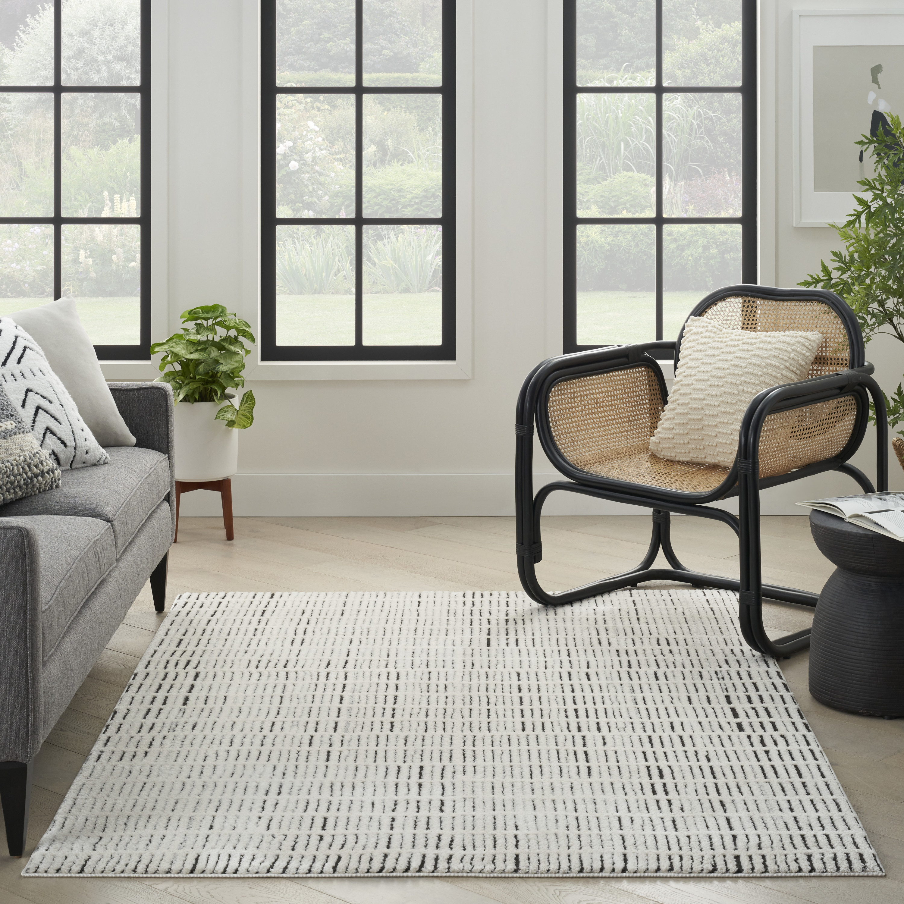 Nourison Modern Comfort 3'11" x 5'11" Ivory Black Scandinavian Indoor Rug