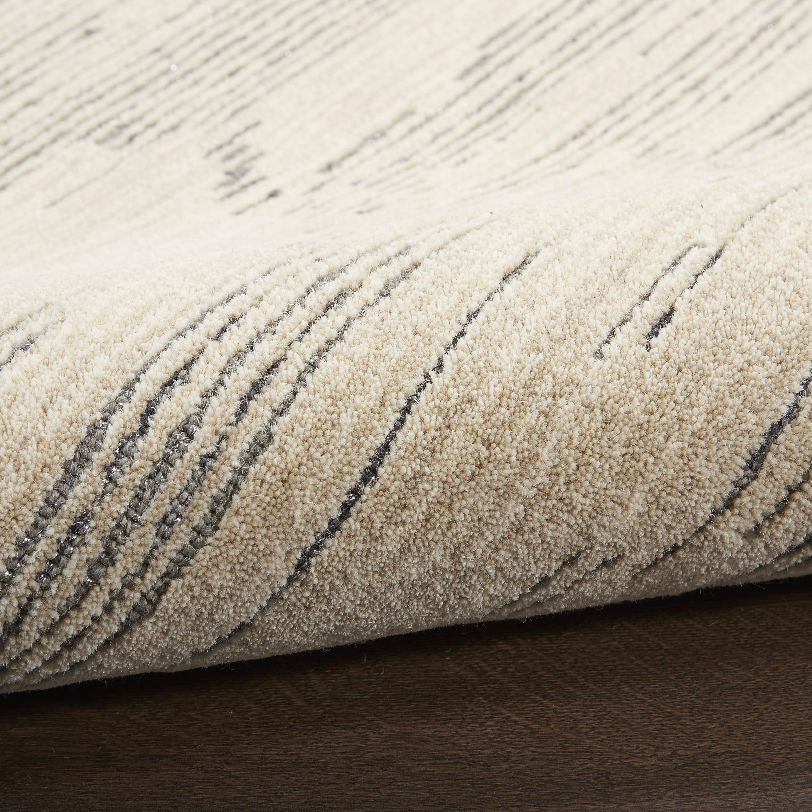 Michael Amini Ma30 Star 7'9" x 9'9" Ivory/Grey Modern Indoor Rug