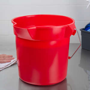 Rubbermaid Commercial, BRUTE, 10qt, Pail, Red