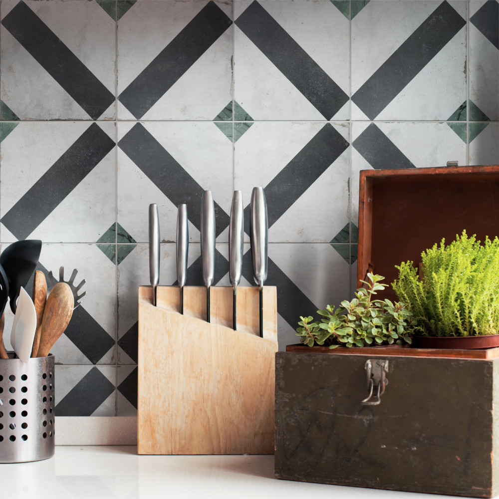 Renaissance Deco Emerald Frame 7-7/8 in. x 7-7/8 in. Porcelain Floor and Wall Tile