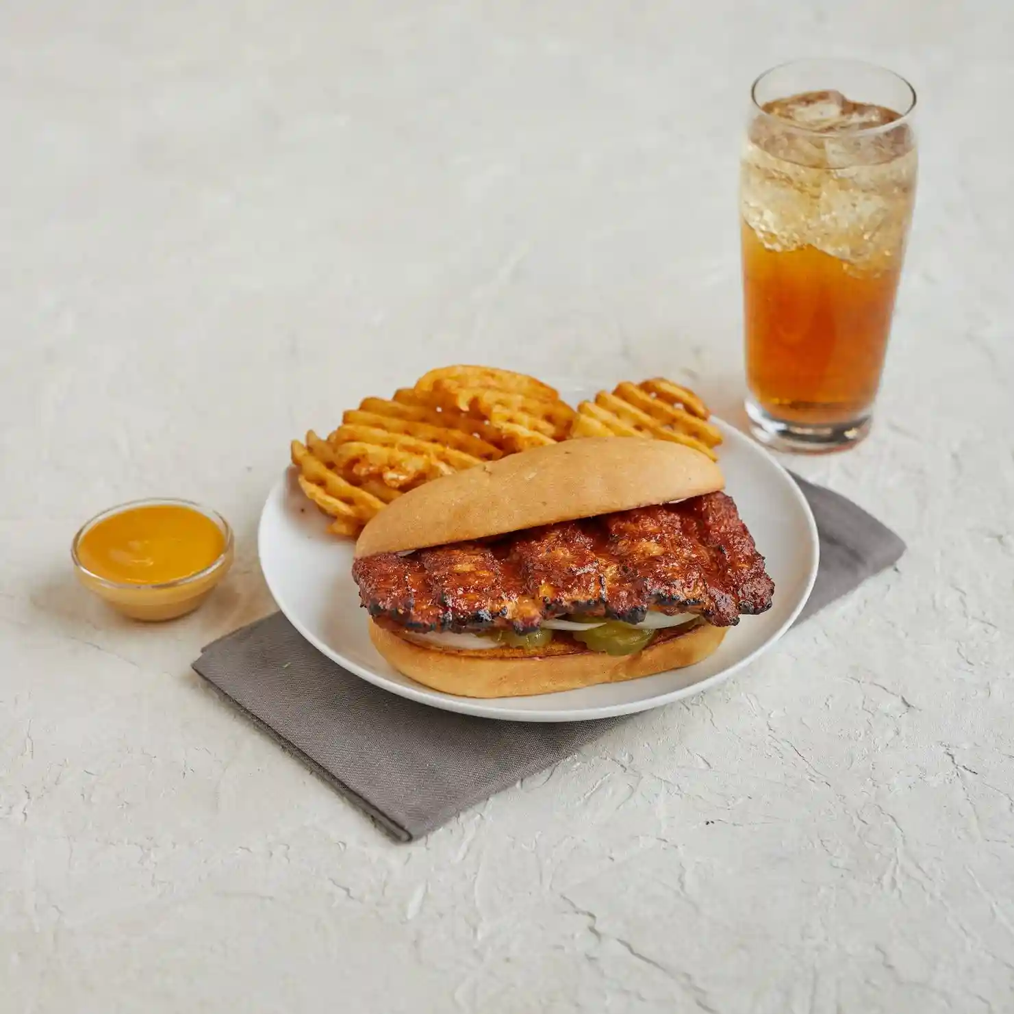 AdvancePierre™ Fully Cooked Pork Rib Patties with Honey BBQ Sauce, 3.25 oz https://images.salsify.com/image/upload/s--RphimseY--/q_25/gqsjffhs5j0knakzrtwo.webp