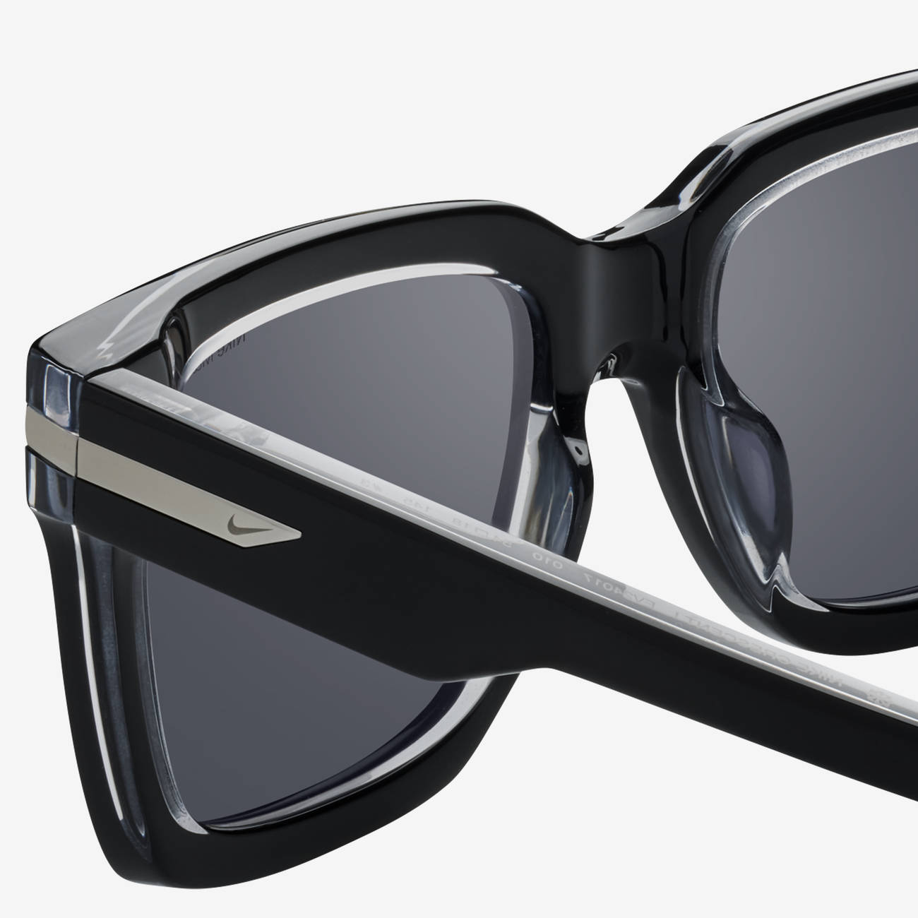 Nike Crescent I Lifestyle Image 2