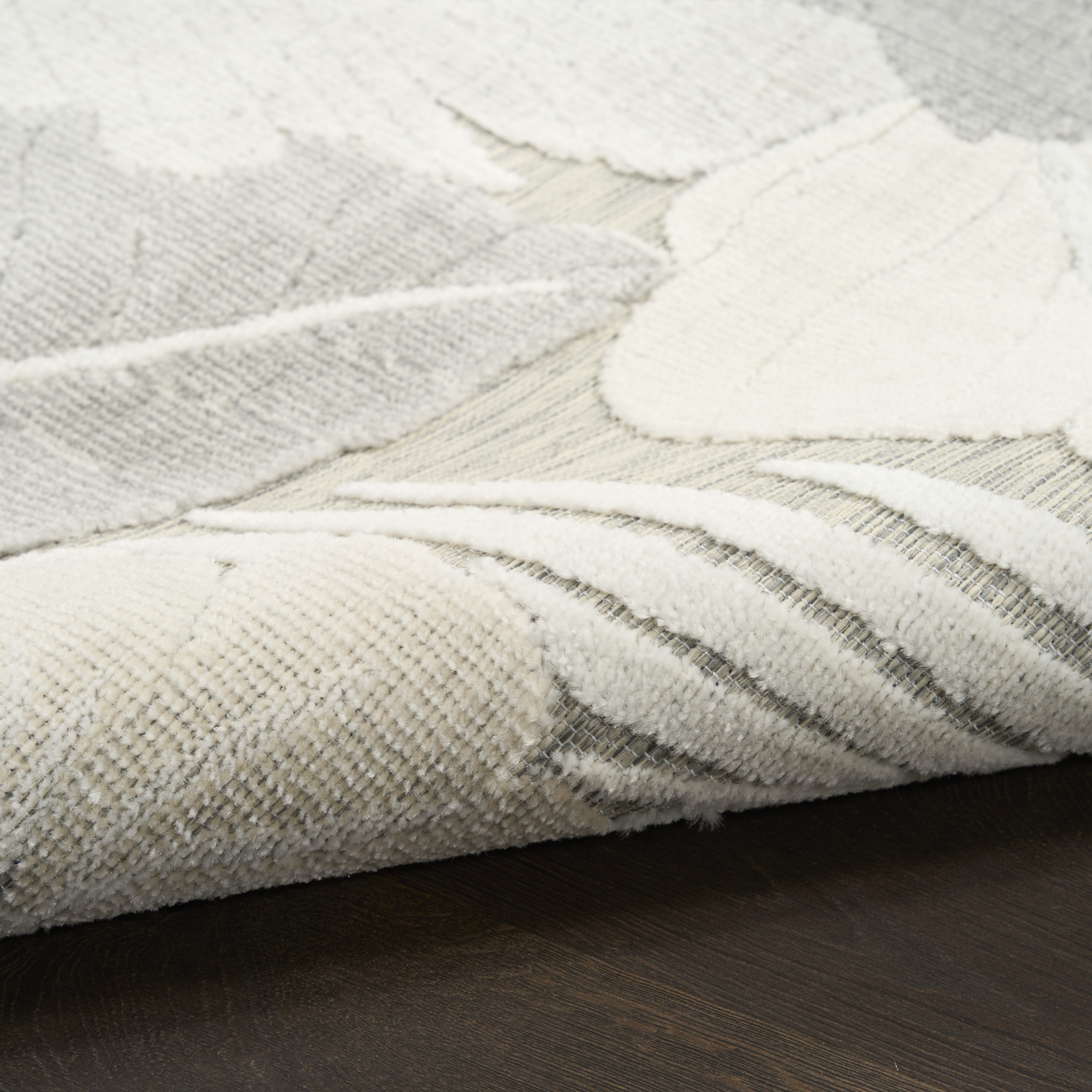 Nourison Suncoast 5'3" x 7'3" Grey Tropical Rug